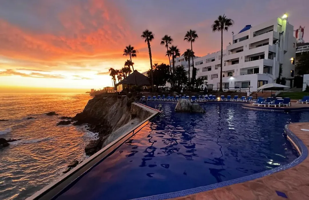 Las Rocas Resort & Spa-1