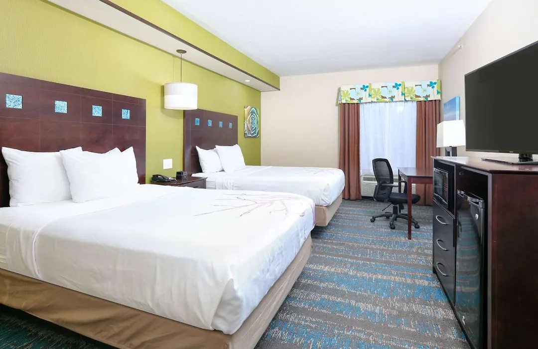 La Quinta By Wyndham Dallas Grand Prairie South-1