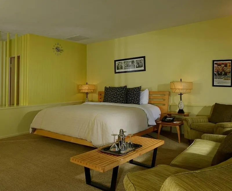 Orbit In - 21 And Over - A Town & Desert Boutique Hotel (Adults Only)-1