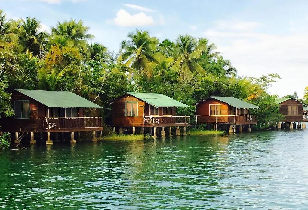 Hotel Catamaran-1