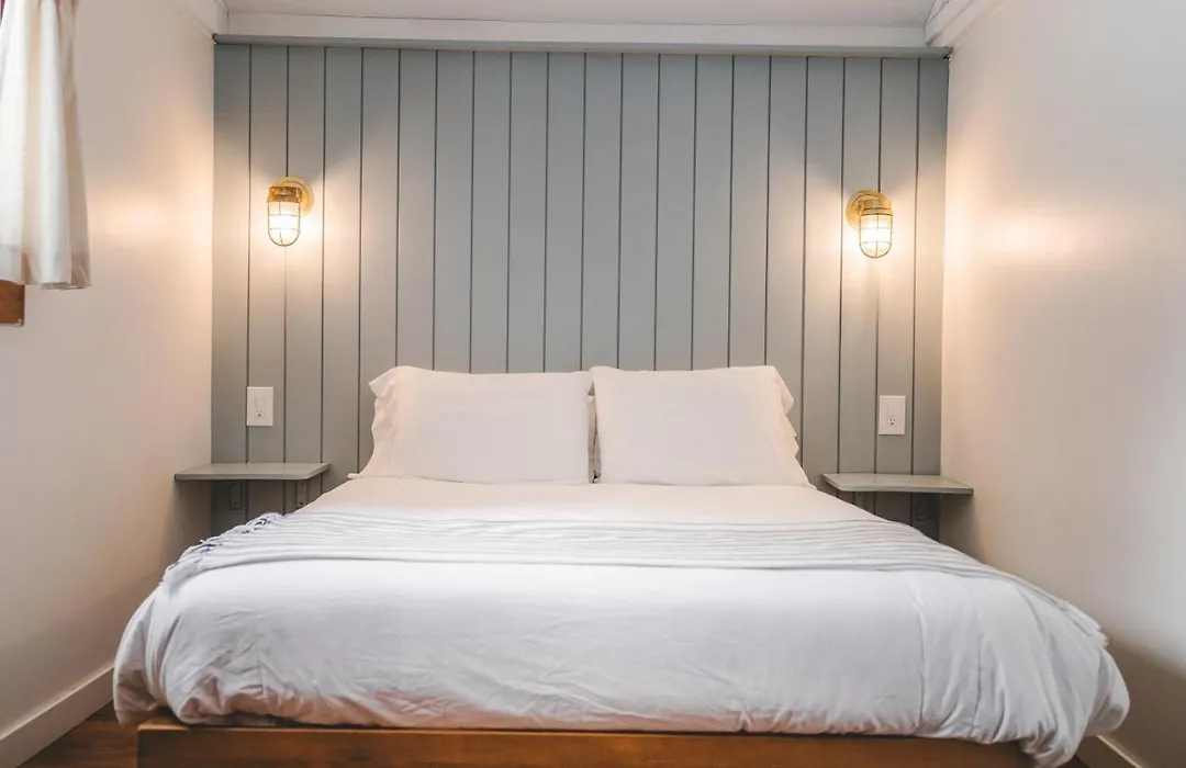 Anchor Inn-1