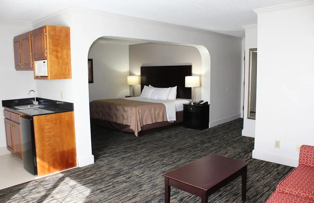 Quality Inn Crossville Near Cumberland Mountain State Park-1