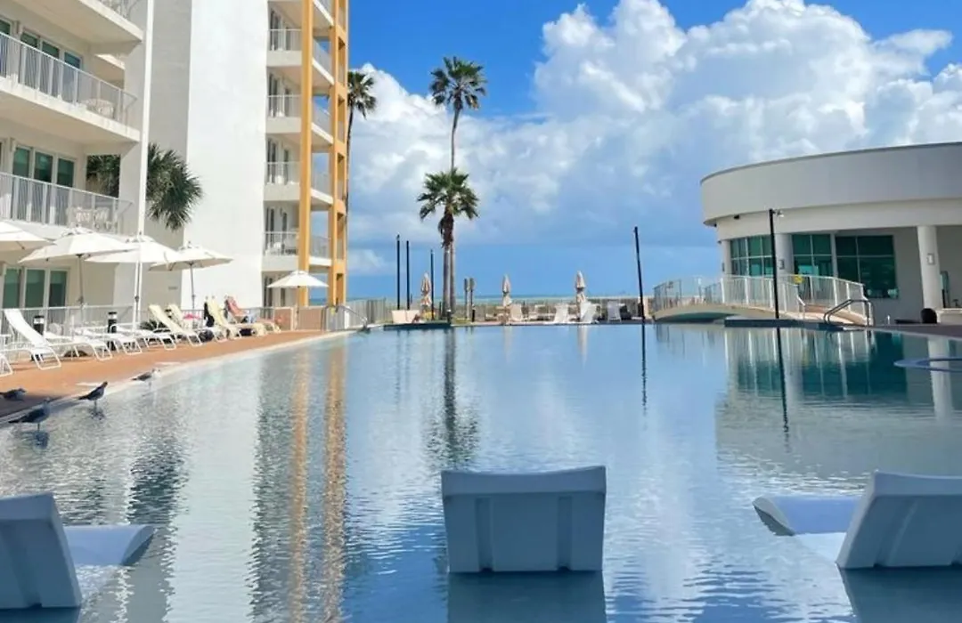Peninsula Island Resort & Spa - Beachfront Property At South Padre Island-1