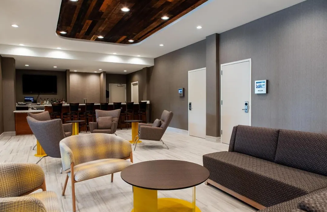 Springhill Suites By Marriott Chester-1