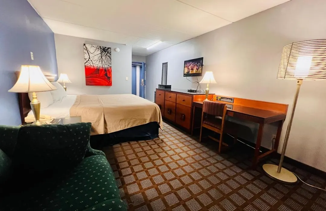 Budget Inn Bath-1