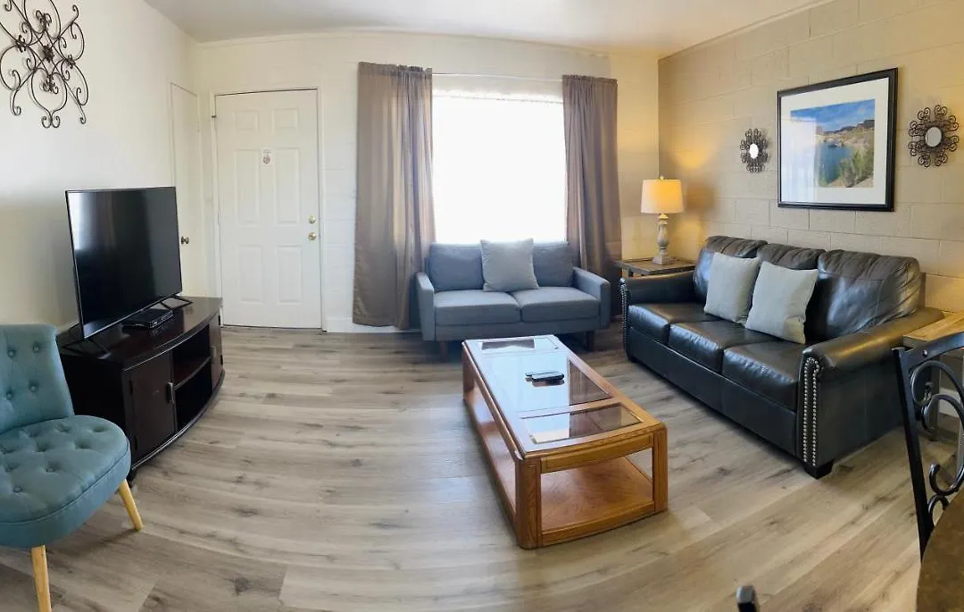 Lake Powell Motel & Apartments-1