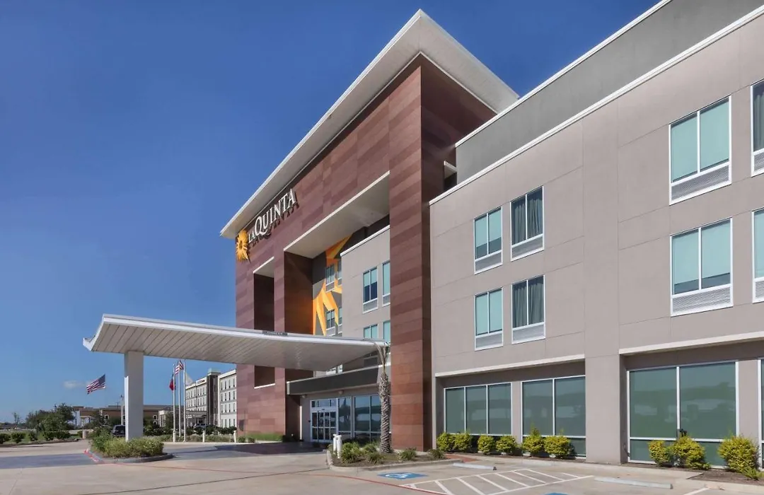 La Quinta Inn & Suites By Wyndham Texas City I 45 Galveston Area-1
