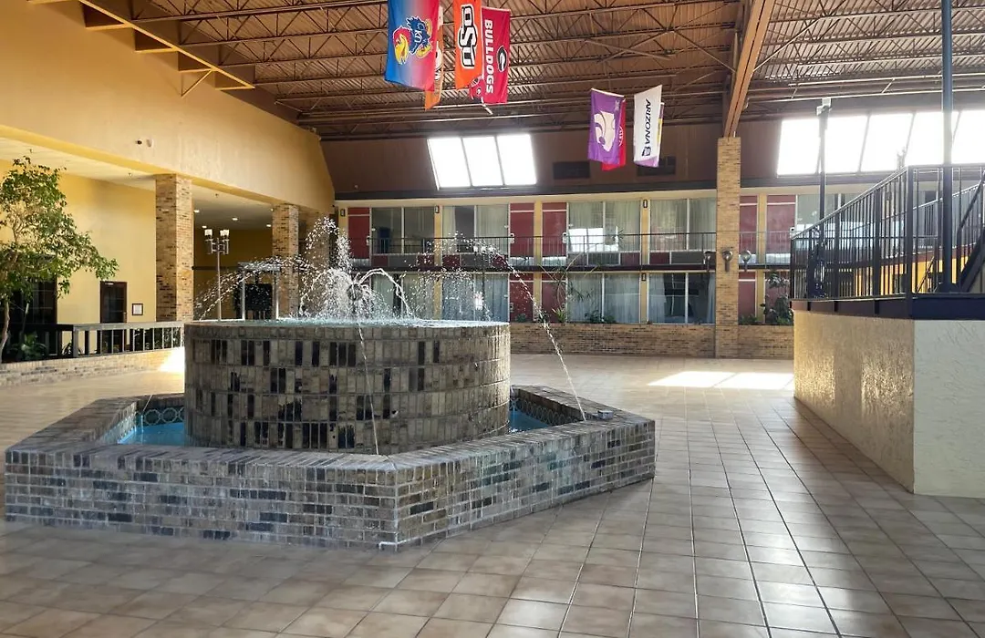 Baymont By Wyndham Stillwater-1