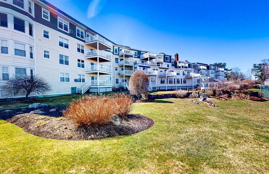 Ogunquit Beach Lookout-1