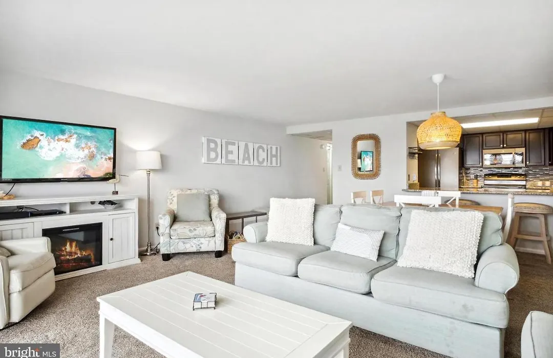 The Waves Condo Unit 106-1