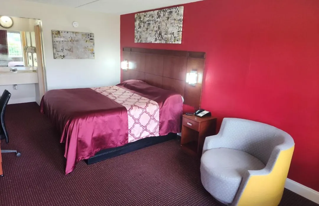 American Inn Chesapeake - Portsmouth-1