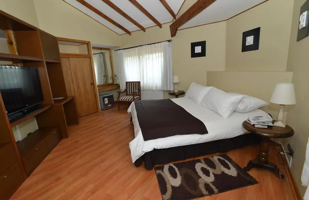 Howard Johnson Hotel Rinconada De Los Andes-1