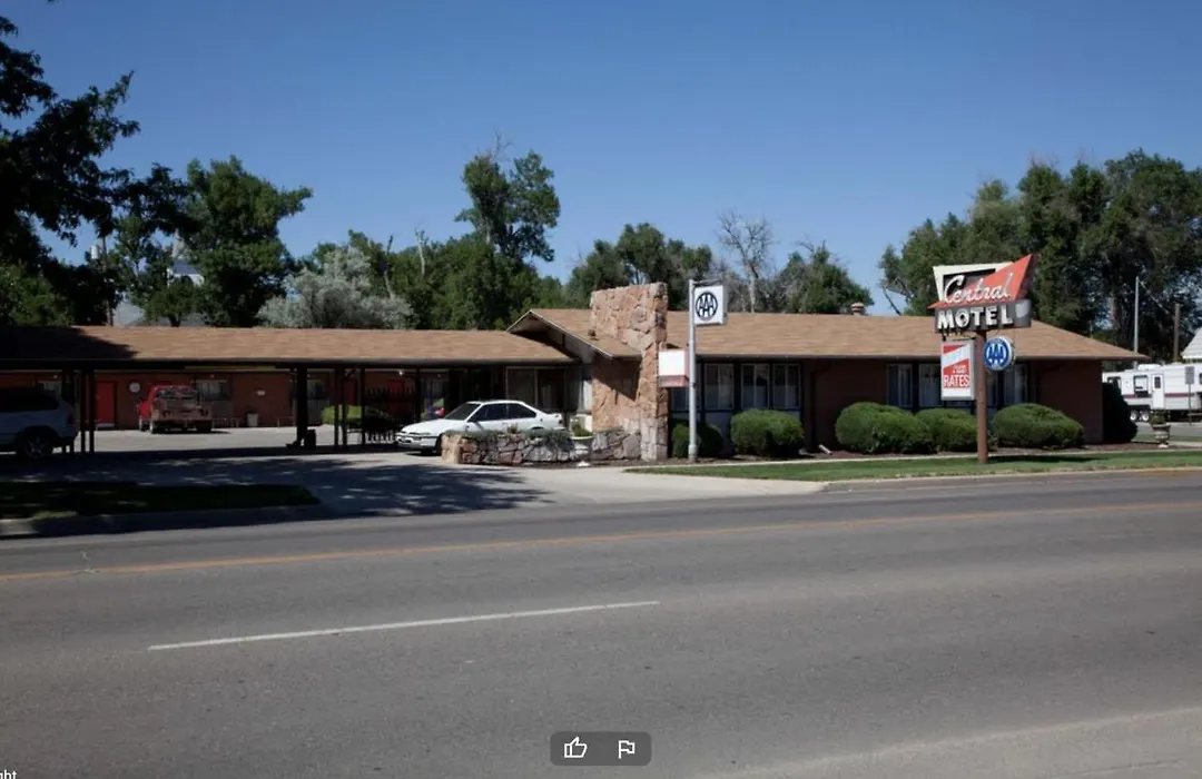 Central Motel-1