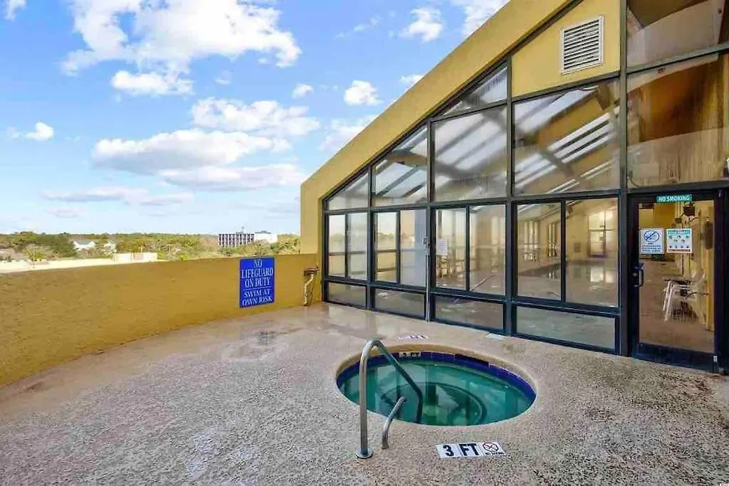 Beautiful Ocean Views, On 15Th Floor!-1