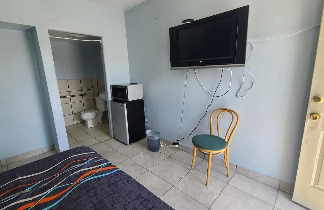 Green Spot Motel-1