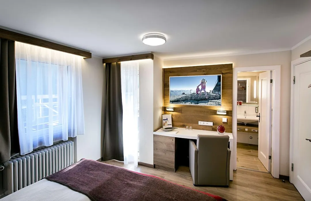 Hotel Butterfly-1