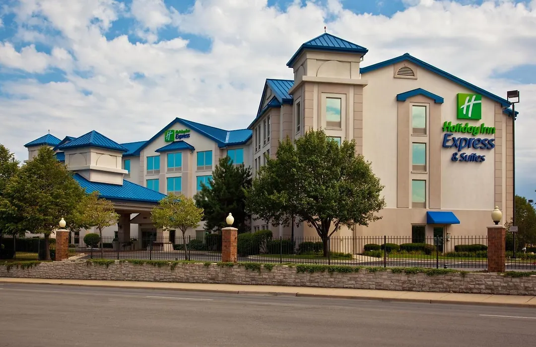 Holiday Inn Express & Suites Chicago-Midway Airport By Ihg-1