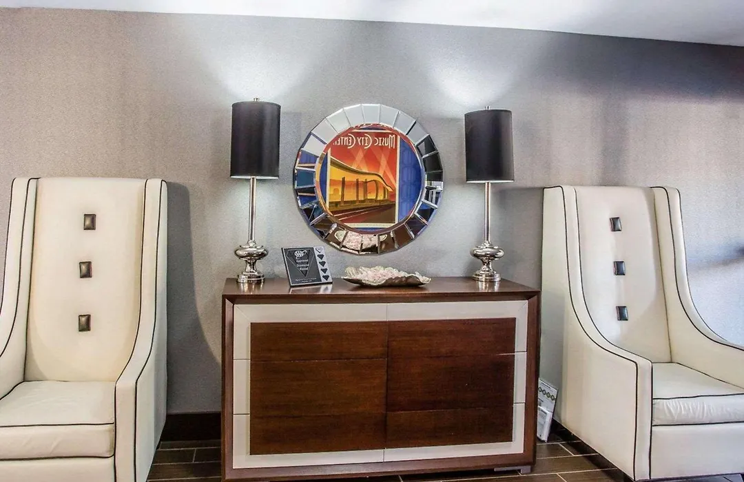 Quality Suites Nashville Airport-1
