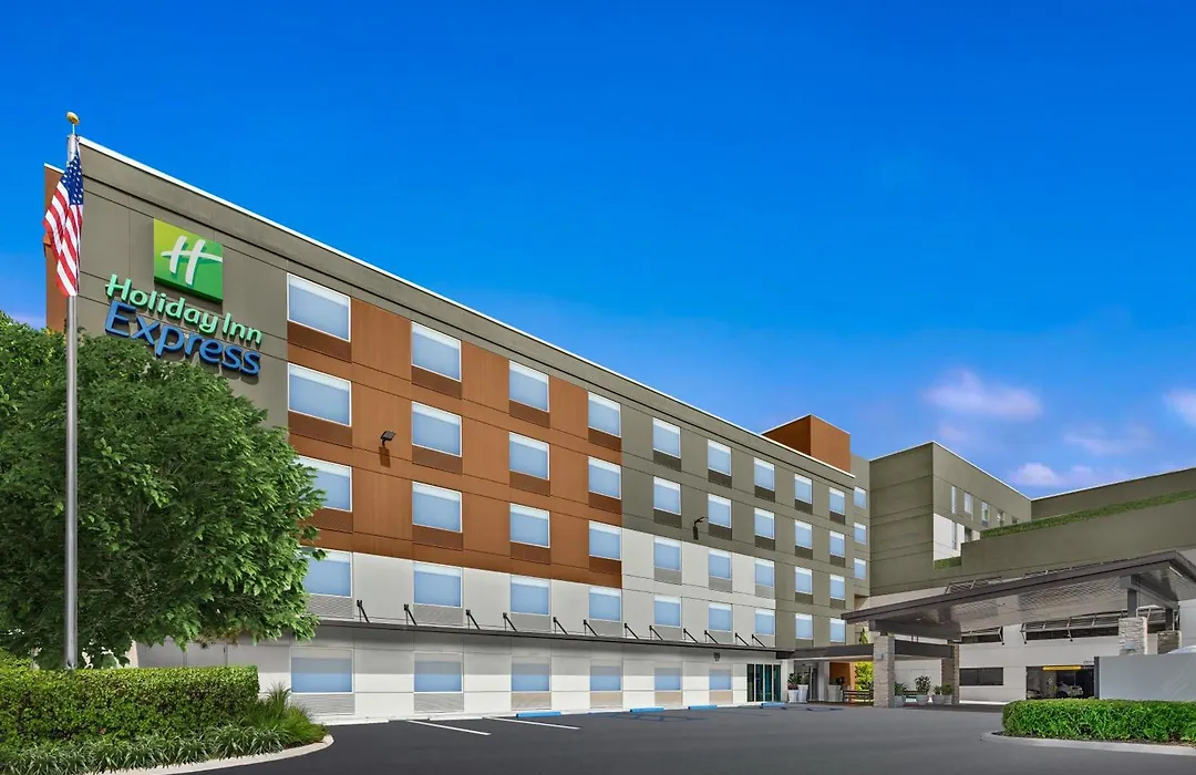 Holiday Inn Express Ft Lauderdale Cruise-Airport By Ihg-1