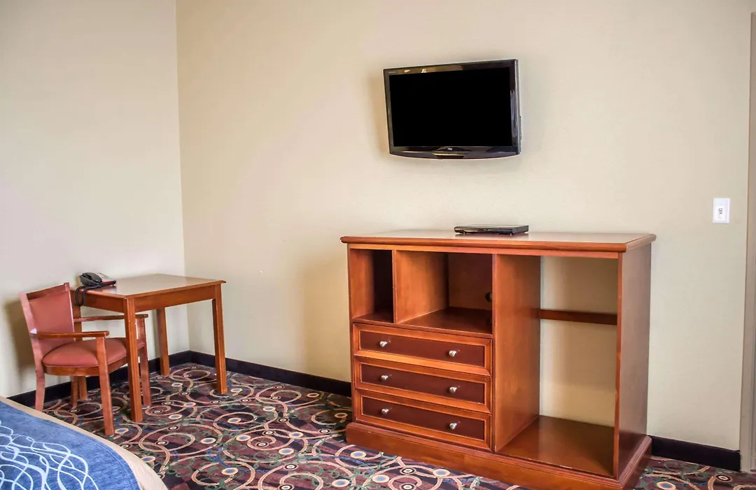 Comfort Inn & Suites Kent - University Area-1