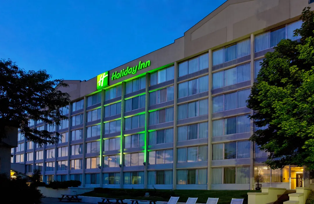 Best Western Plus Strongsville Cleveland-1