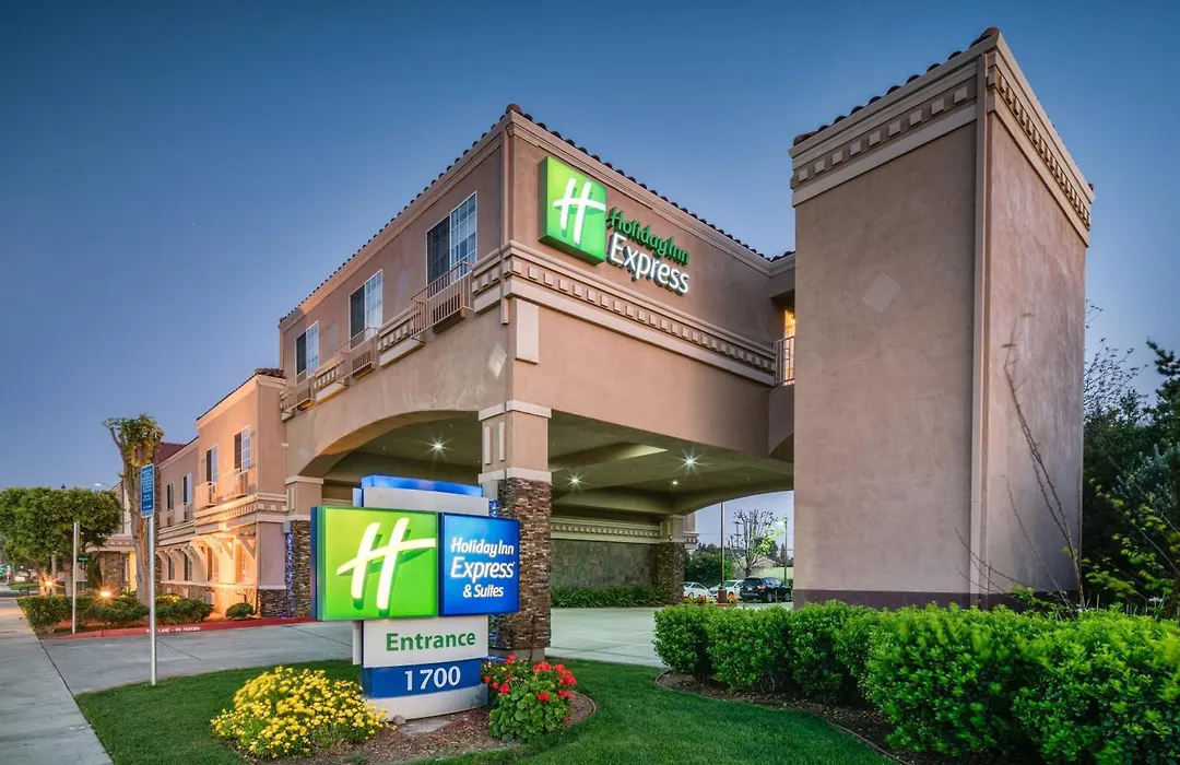Holiday Inn Express & Suites Santa Clara By Ihg-1