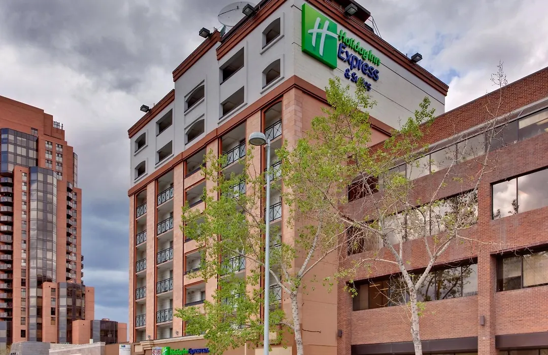 Holiday Inn Express And Suites Calgary By Ihg-1