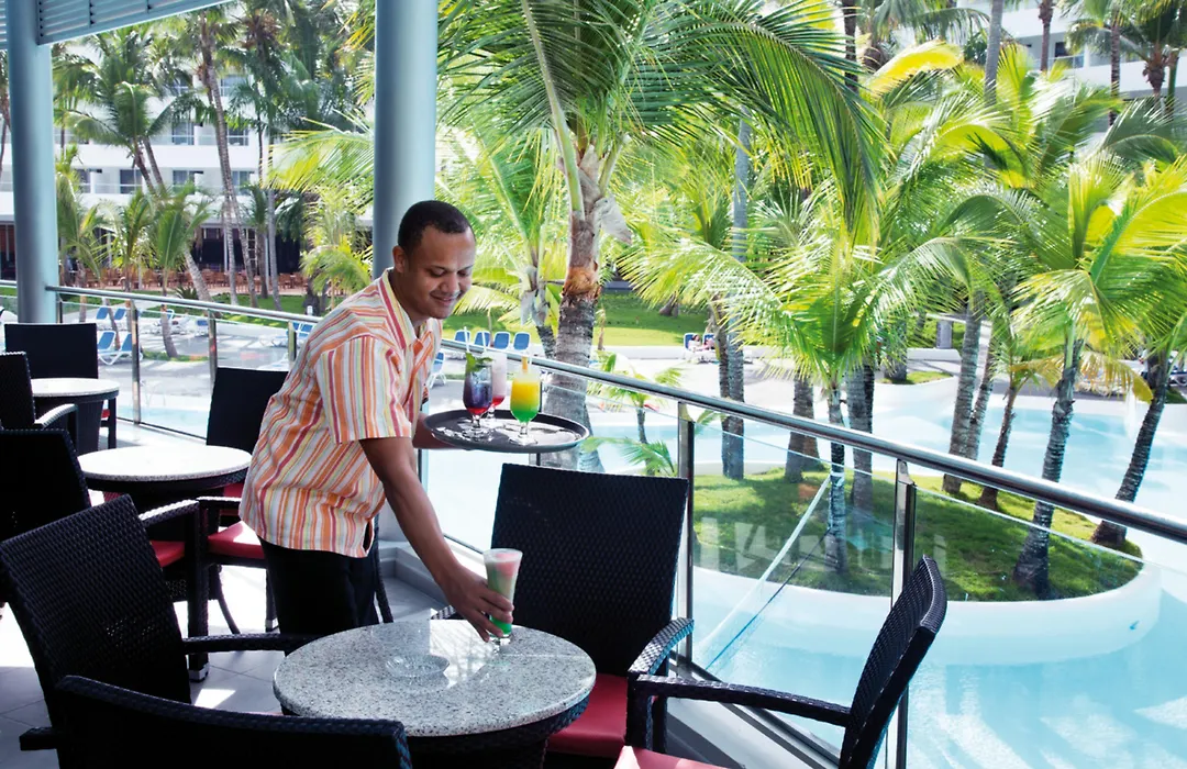 Hotel Riu Naiboa-1