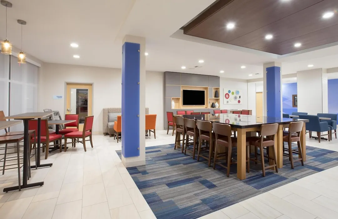 Holiday Inn Express & Suites Amarillo By Ihg-1