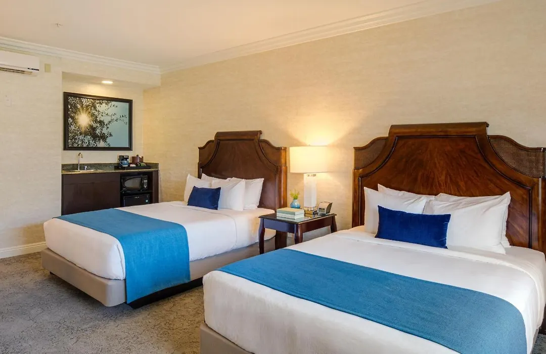 Ayres Suites Diamond Bar-1