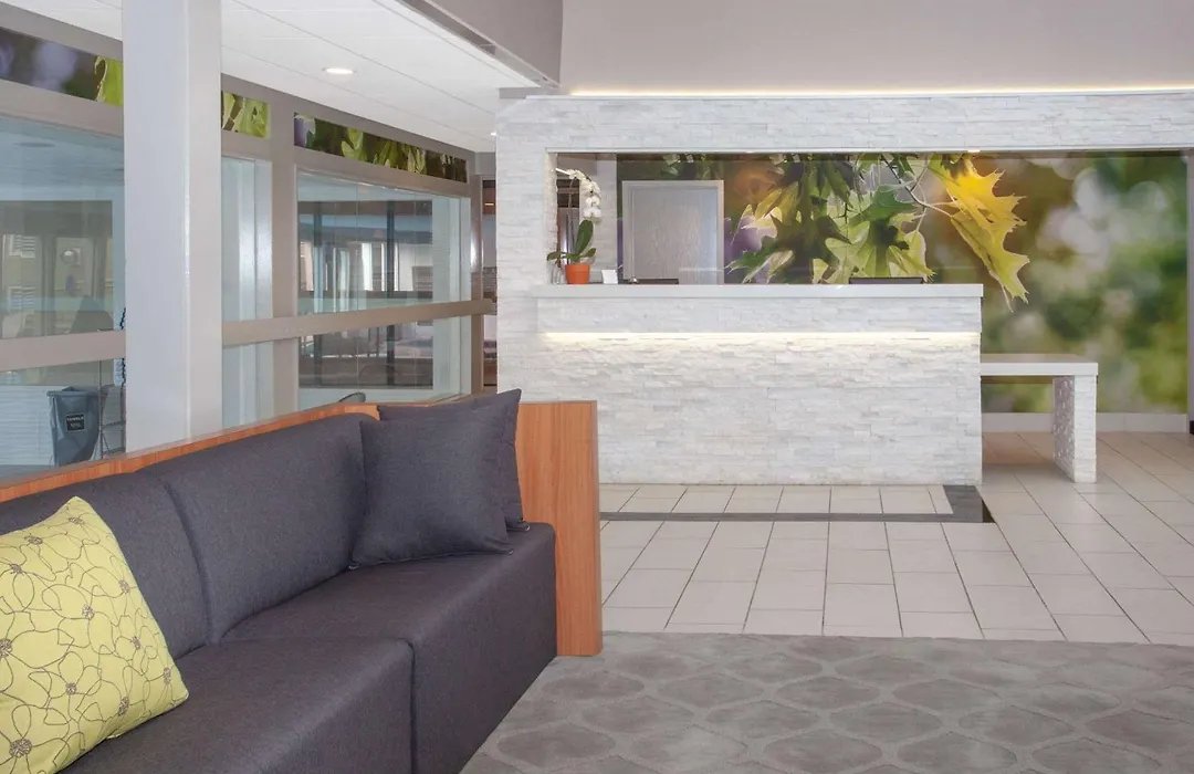 Wyndham Garden Fort Wayne-1