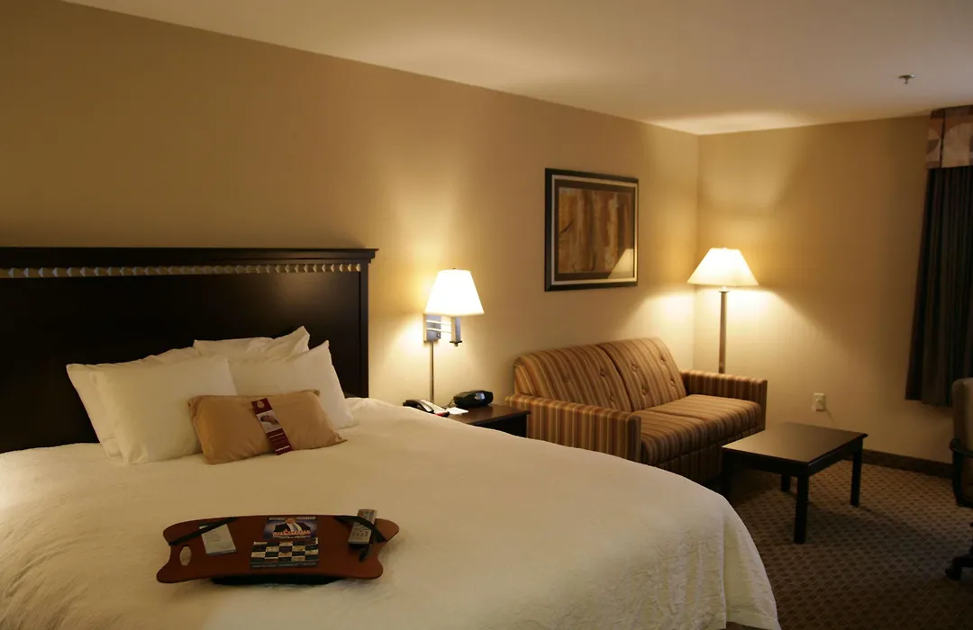 Hampton Inn Olathe-1