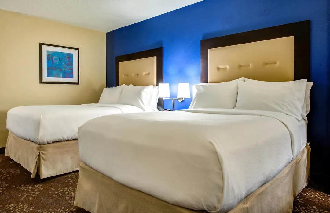 Holiday Inn Indianapolis North-Carmel By Ihg-1