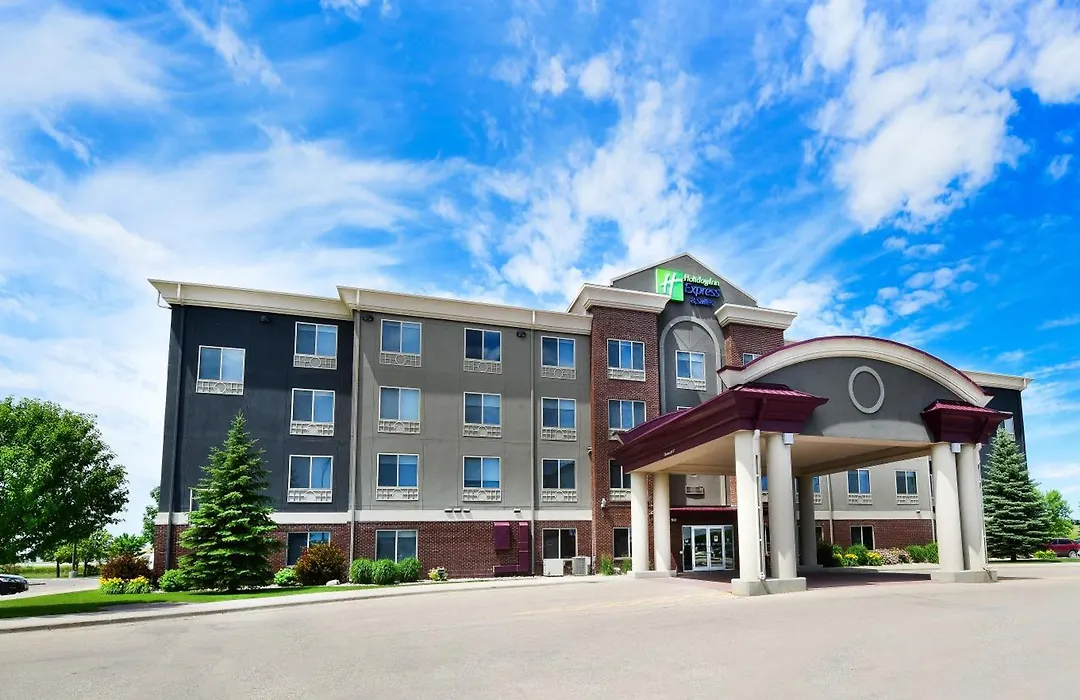 Holiday Inn Express Hotel & Suites Grand Forks By Ihg-1