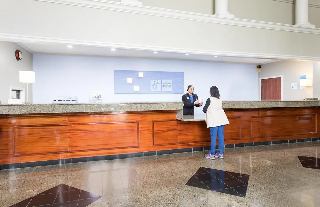 Holiday Inn Express Hotel And Suites Lake Charles By Ihg-1