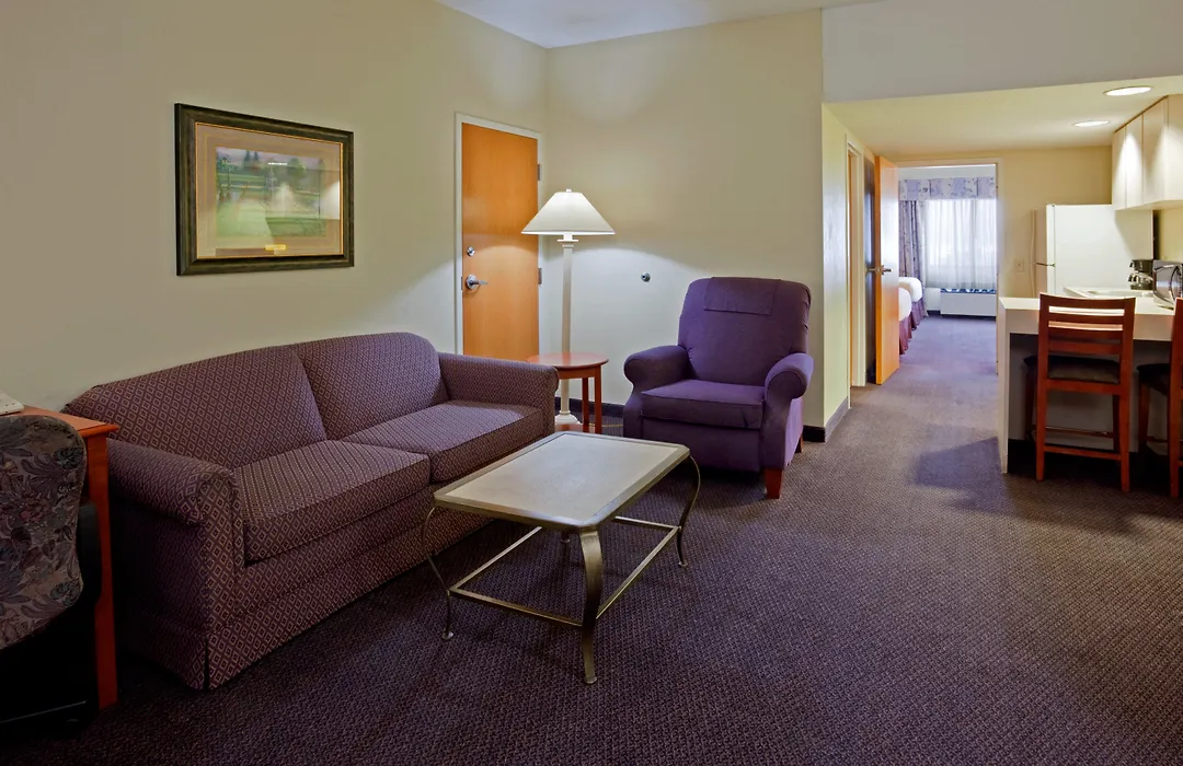 Holiday Inn & Suites St. Cloud By Ihg-1