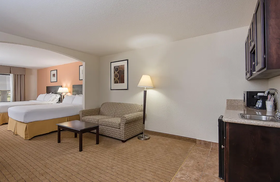 Holiday Inn Express And Suites Lafayette East By Ihg-1