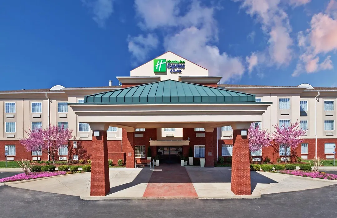 Holiday Inn Express Hotel & Suites Manchester Conference Center By Ihg-1