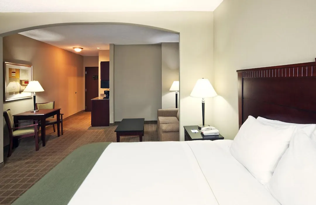 Holiday Inn Express Hotel & Suites Shawnee I-40 By Ihg-1