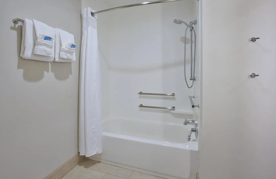 Holiday Inn Express & Suites - Parkersburg East By Ihg-1
