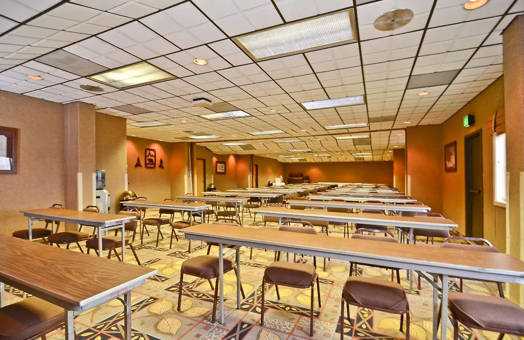 Best Western Bidarka Inn-1