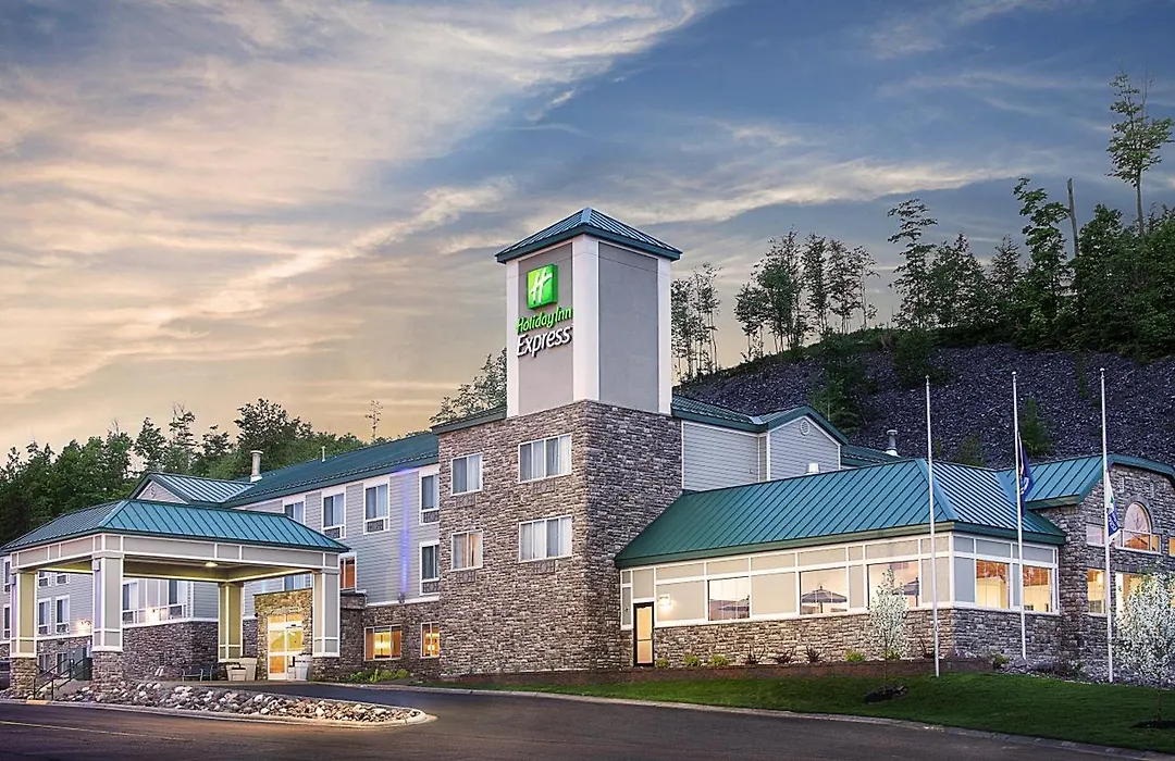 Holiday Inn Express Houghton-Keweenaw By Ihg-1