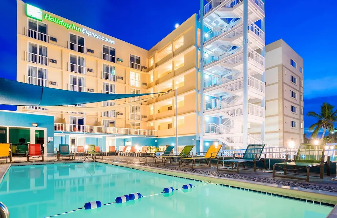 Holiday Inn Express & Suites Nassau By Ihg-1