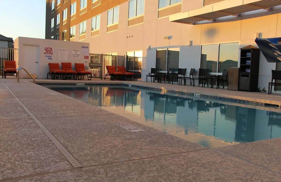 Holiday Inn Express & Suites - Phoenix - Airport North By Ihg-1