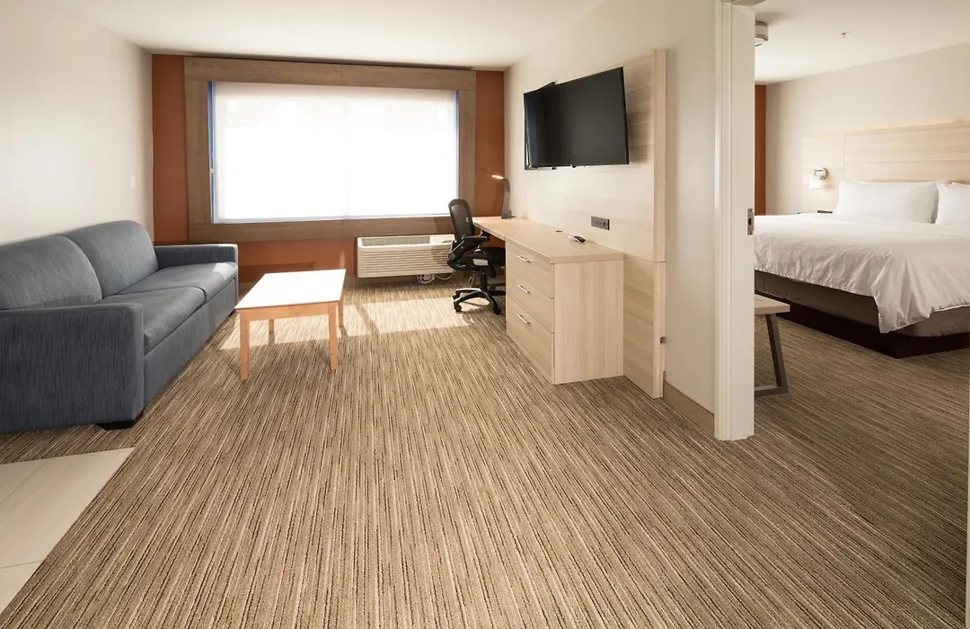 Holiday Inn Express & Suites - Portage By Ihg-1