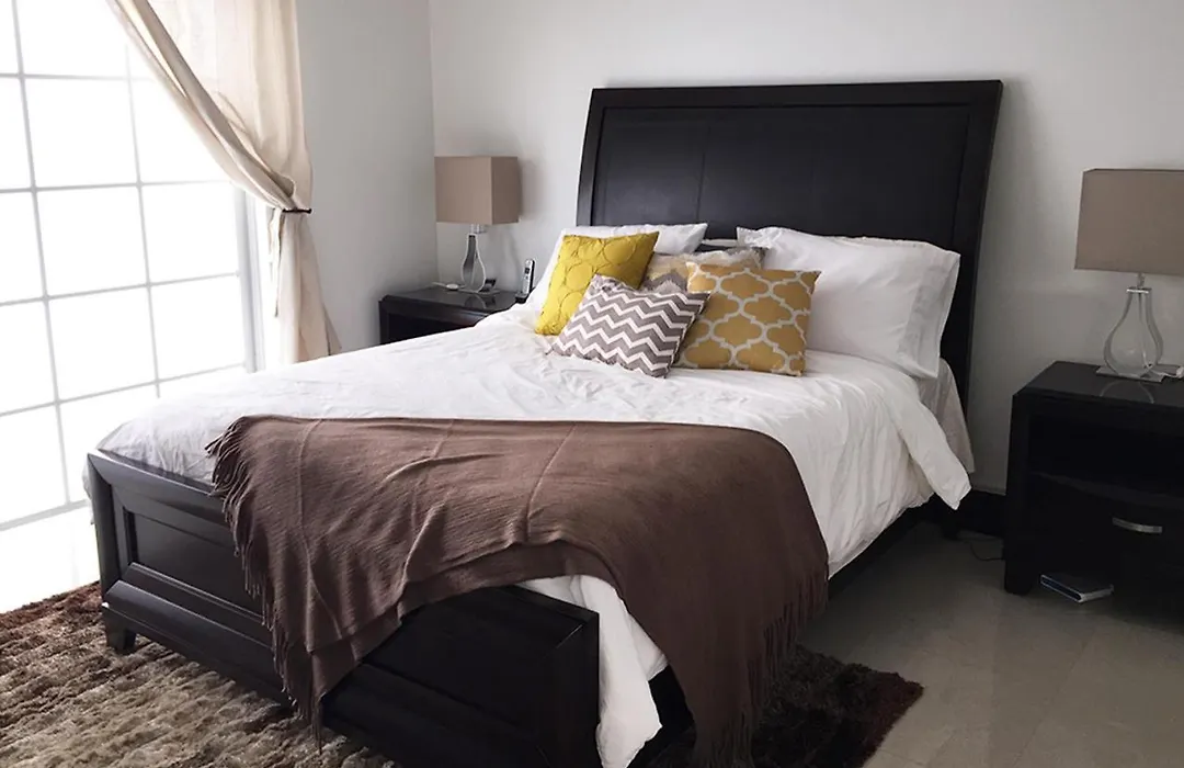 Luxury Condo @ Venito-1