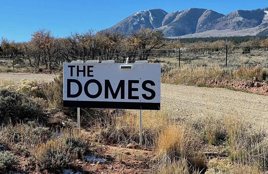 Canyon Rim Domes - A Luxury Glamping Experience!!-1