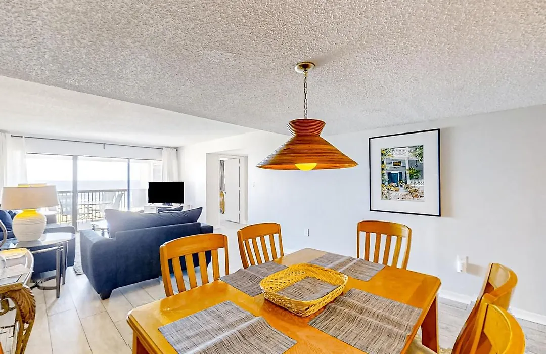 Condo With Shared Pool, Beach Access And Spectacular Atlantic Ocean Views-1