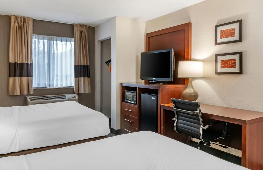 Comfort Inn University-1