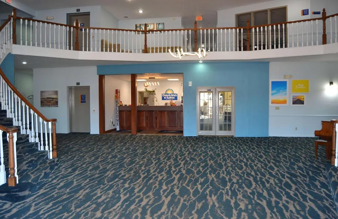 Days Inn And Suites By Wyndham Sikeston-1